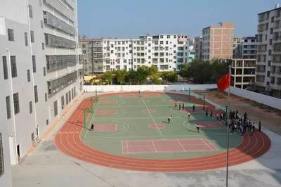 江西省于都科技学校2018年春季开始招生啦!于都人都说:&rdquo;这所学校好&rdquo;